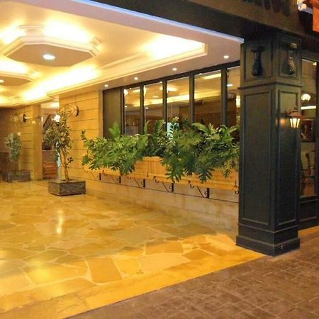 Viccini Suites Бейрут Экстерьер фото