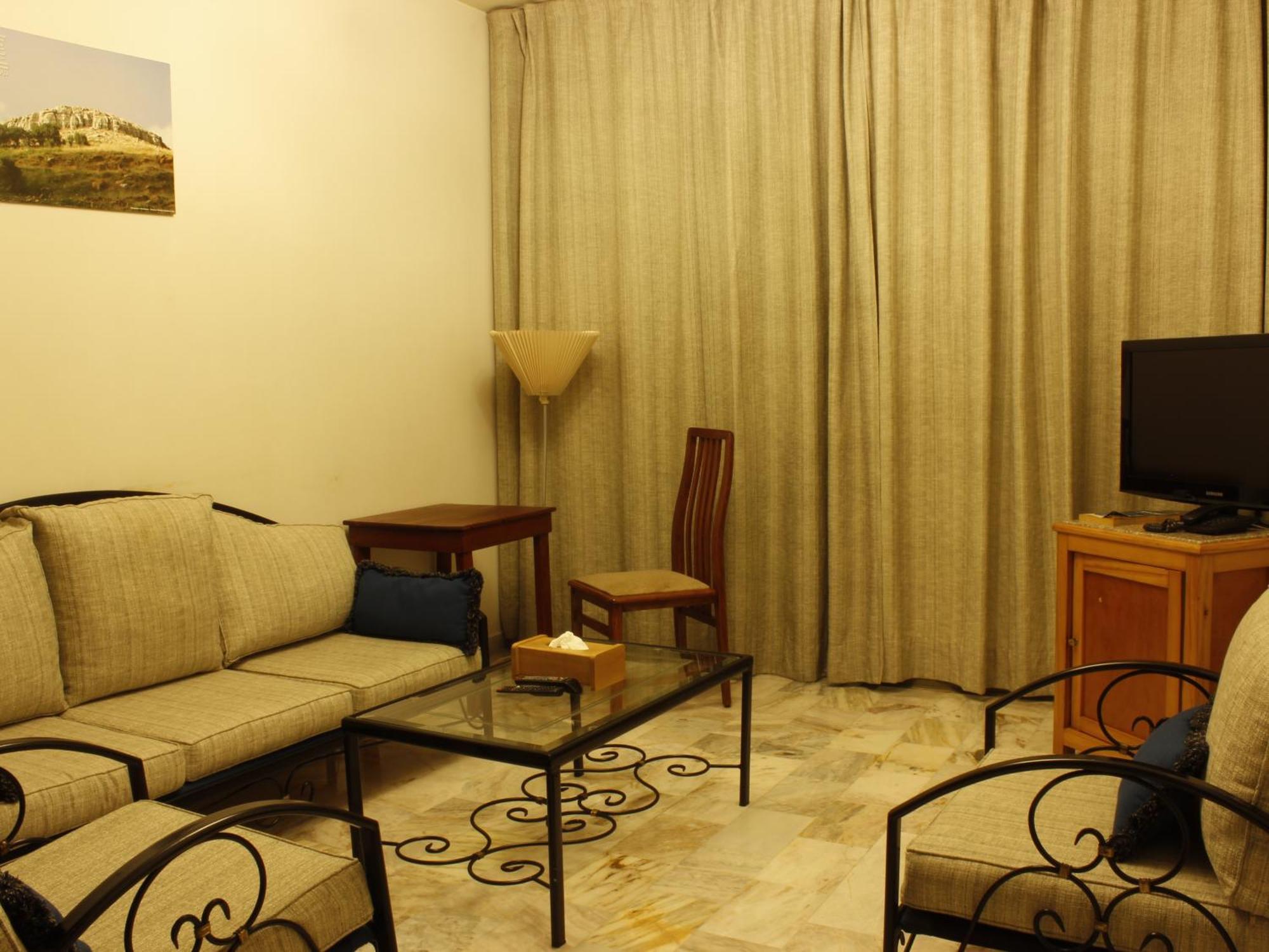 Viccini Suites Бейрут Экстерьер фото