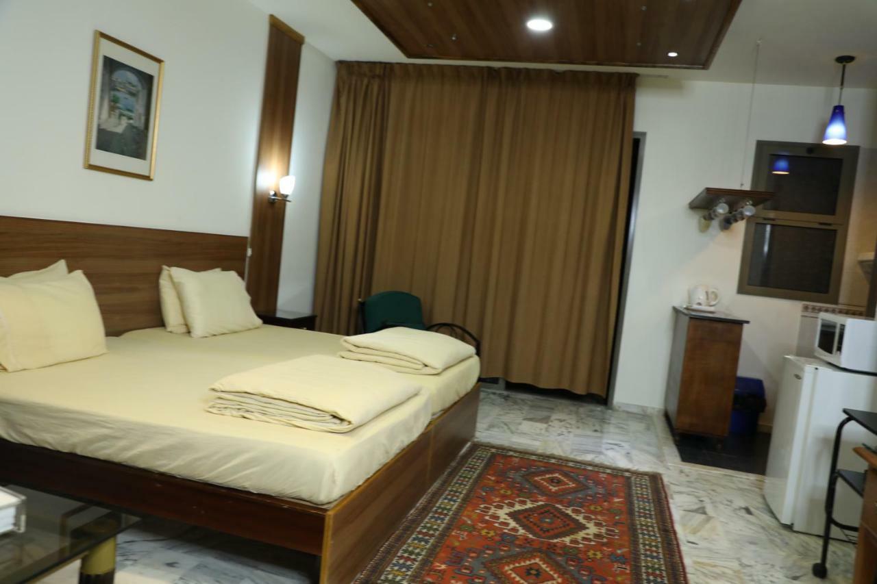 Viccini Suites Бейрут Экстерьер фото